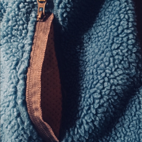 LL Bean fleece zip up - Picture 5 of 5